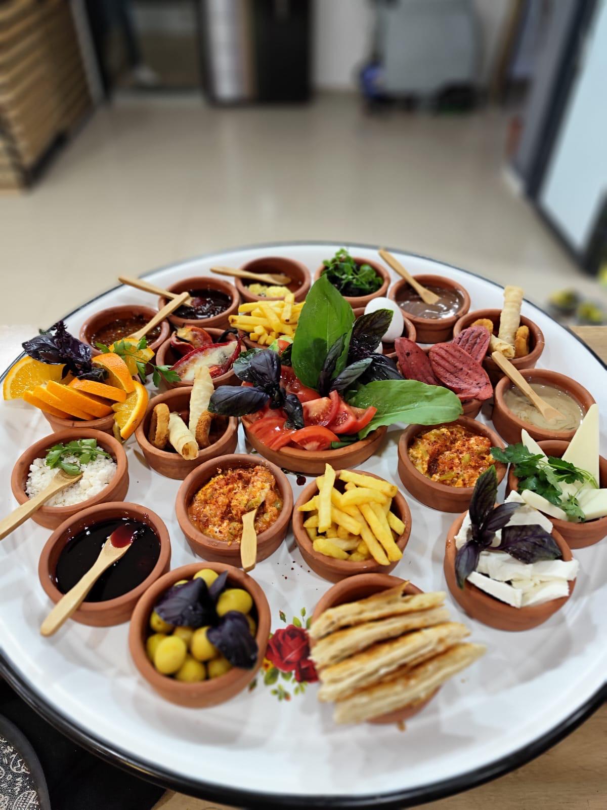 Anadolu Serpme Kahvaltı